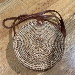 basket crossbody bag